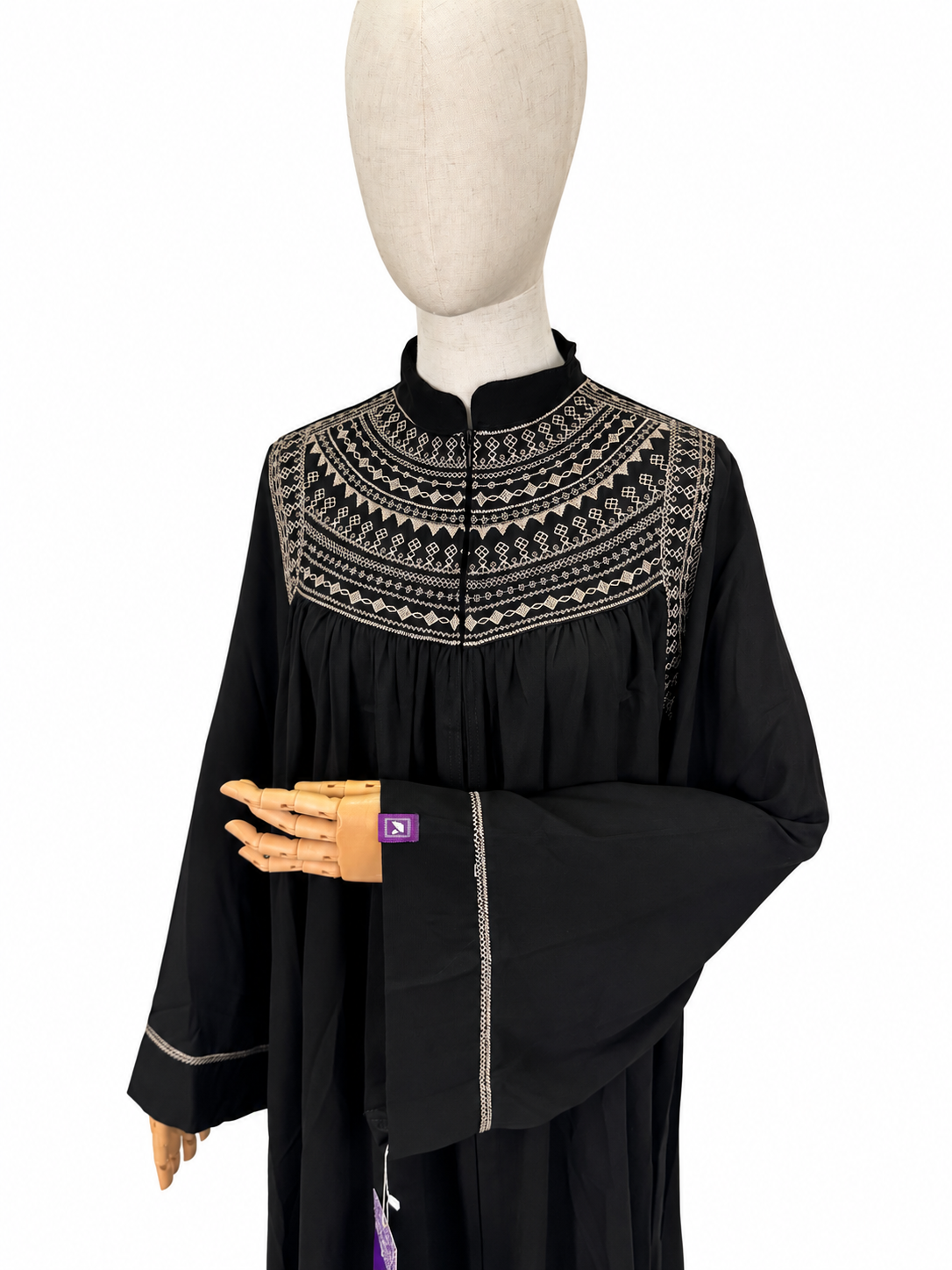 Abaya Leyla