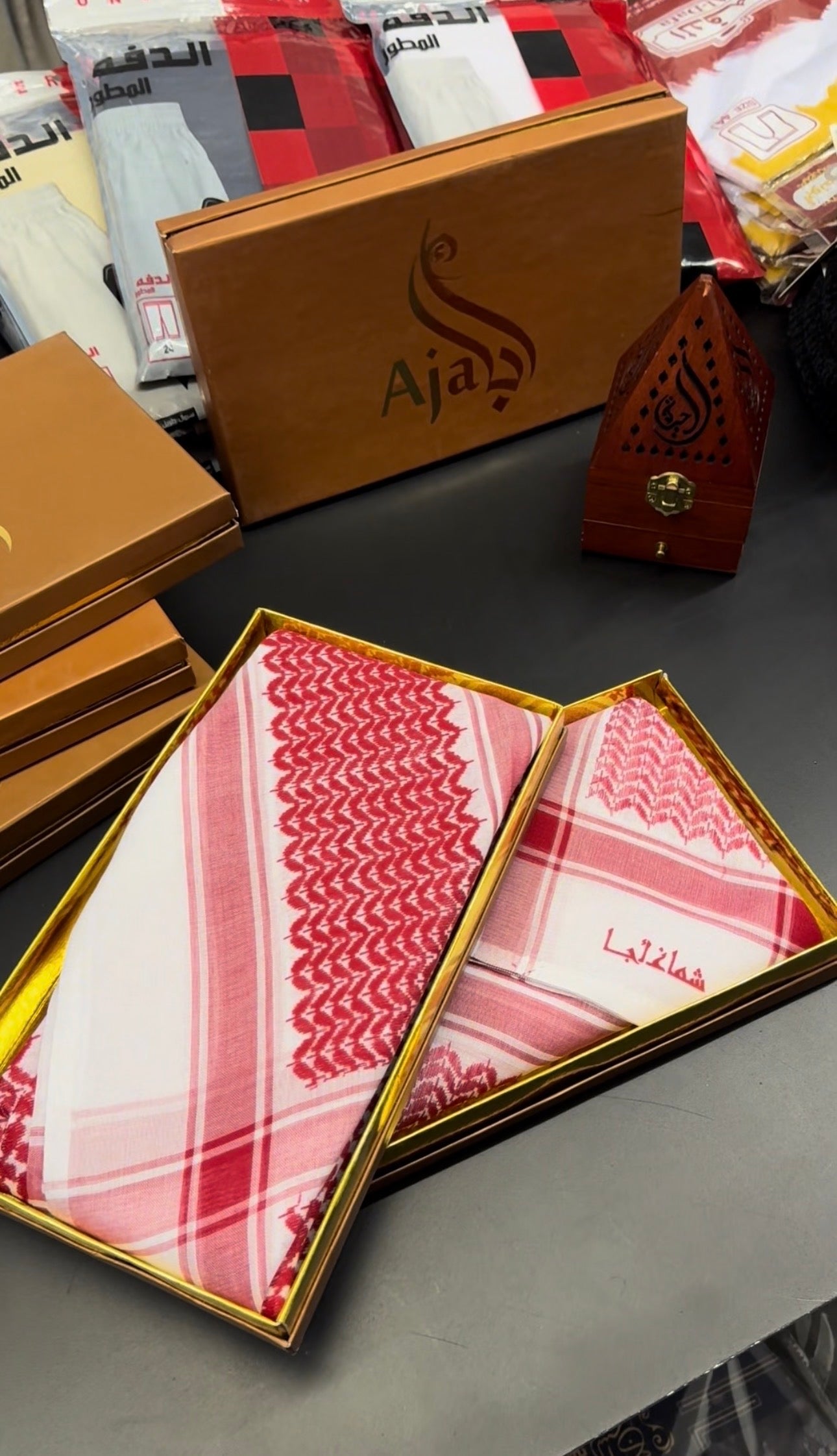 Saudi Shemagh | Rot/Weiß