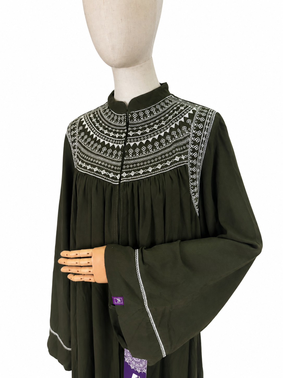 Abaya Leyla
